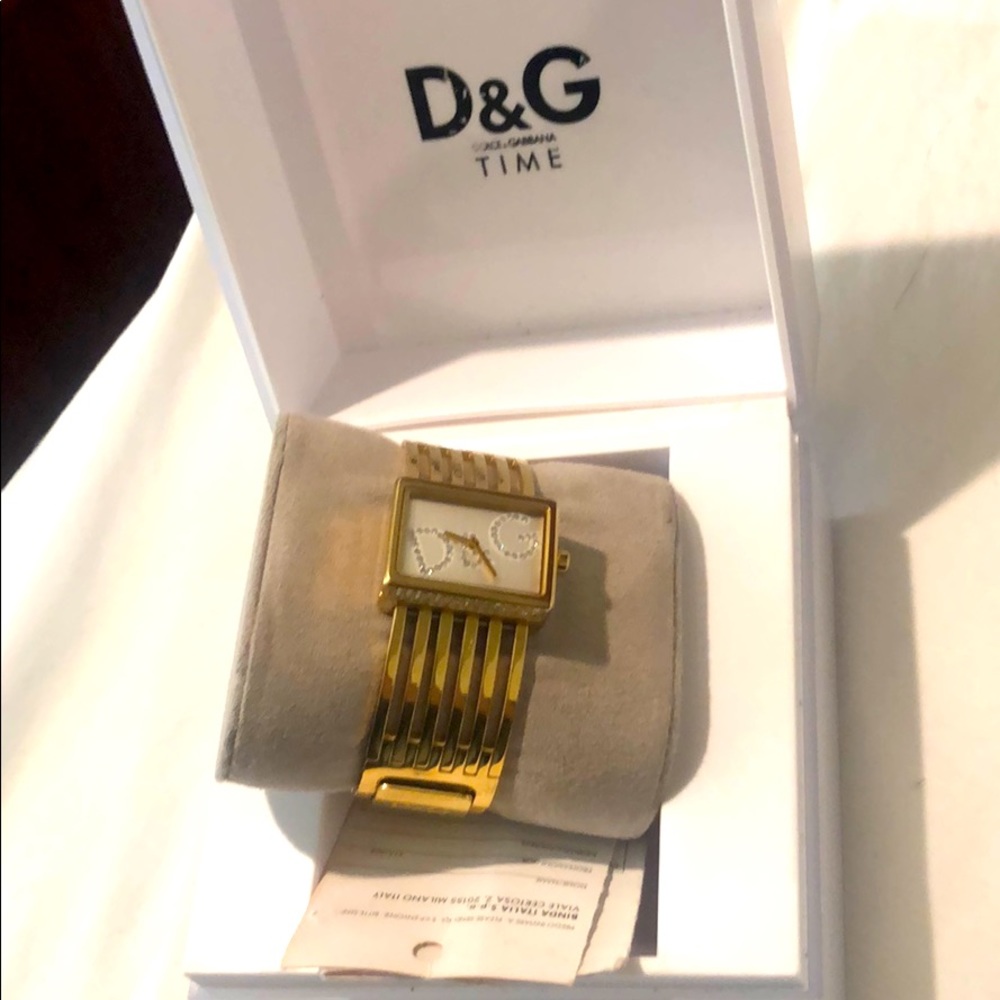 Ladies Dolce and Gabbana gold watch.MUSTHAVE!